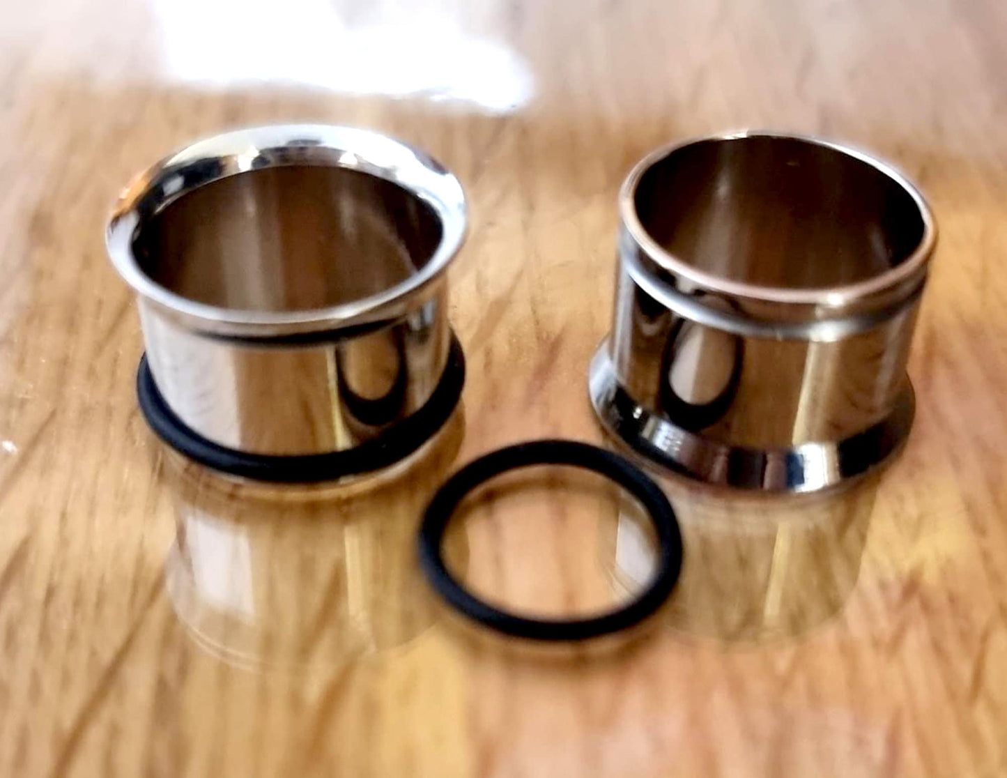 Steel Plugs, Single Flare Tunnels - Surgical Steel Plugs Earrings Piercing Tunnel with rubber O-ring for Ear Lobe Earring, Body Modification