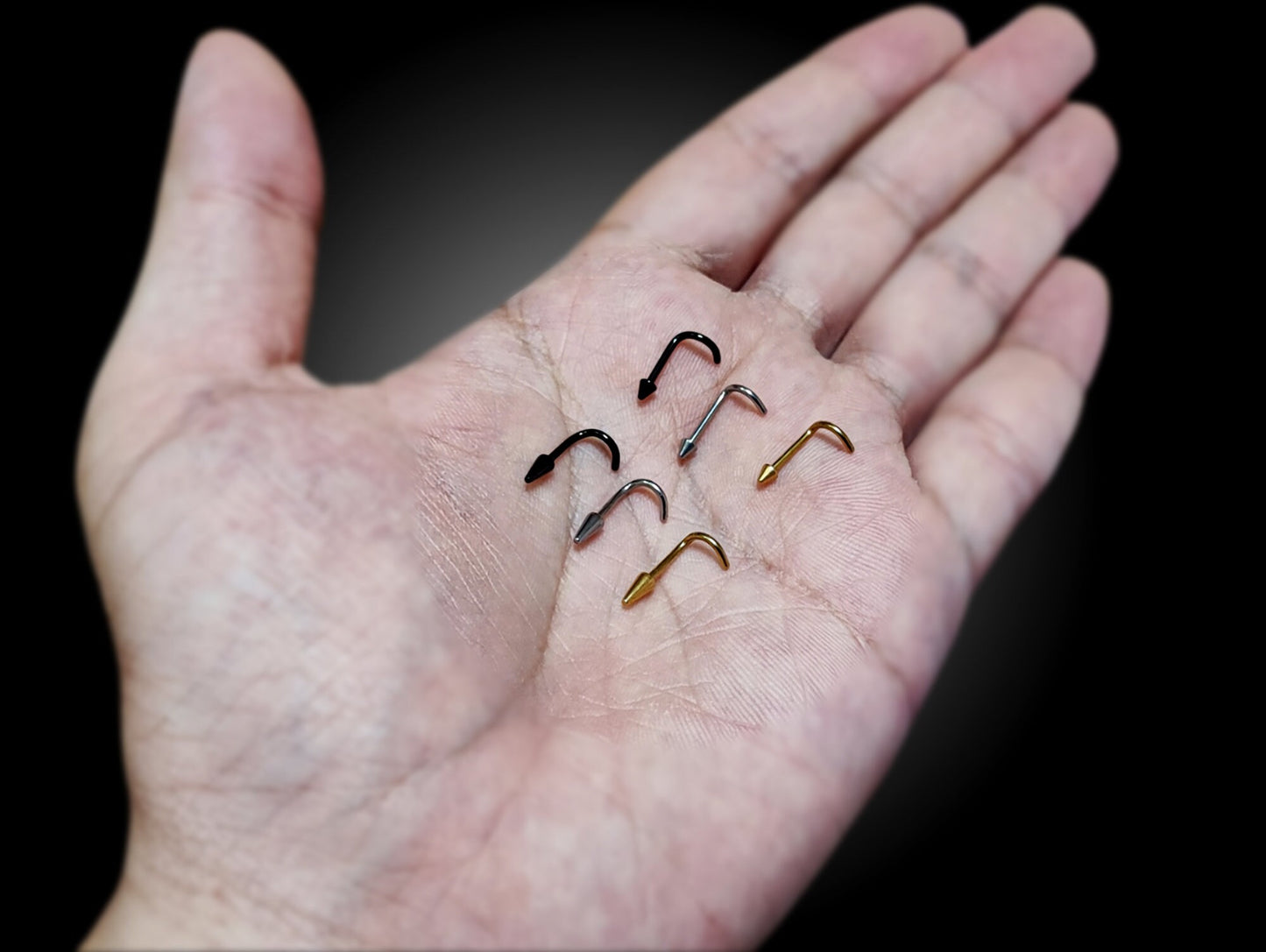 ConeSpike Nostril Jewellery, Nose Screw - 18G (1.0mm) Fixed Nose Stud in Steel, Gold and Black Nose Piercing - Nasallang Jewelry, Nose Ring