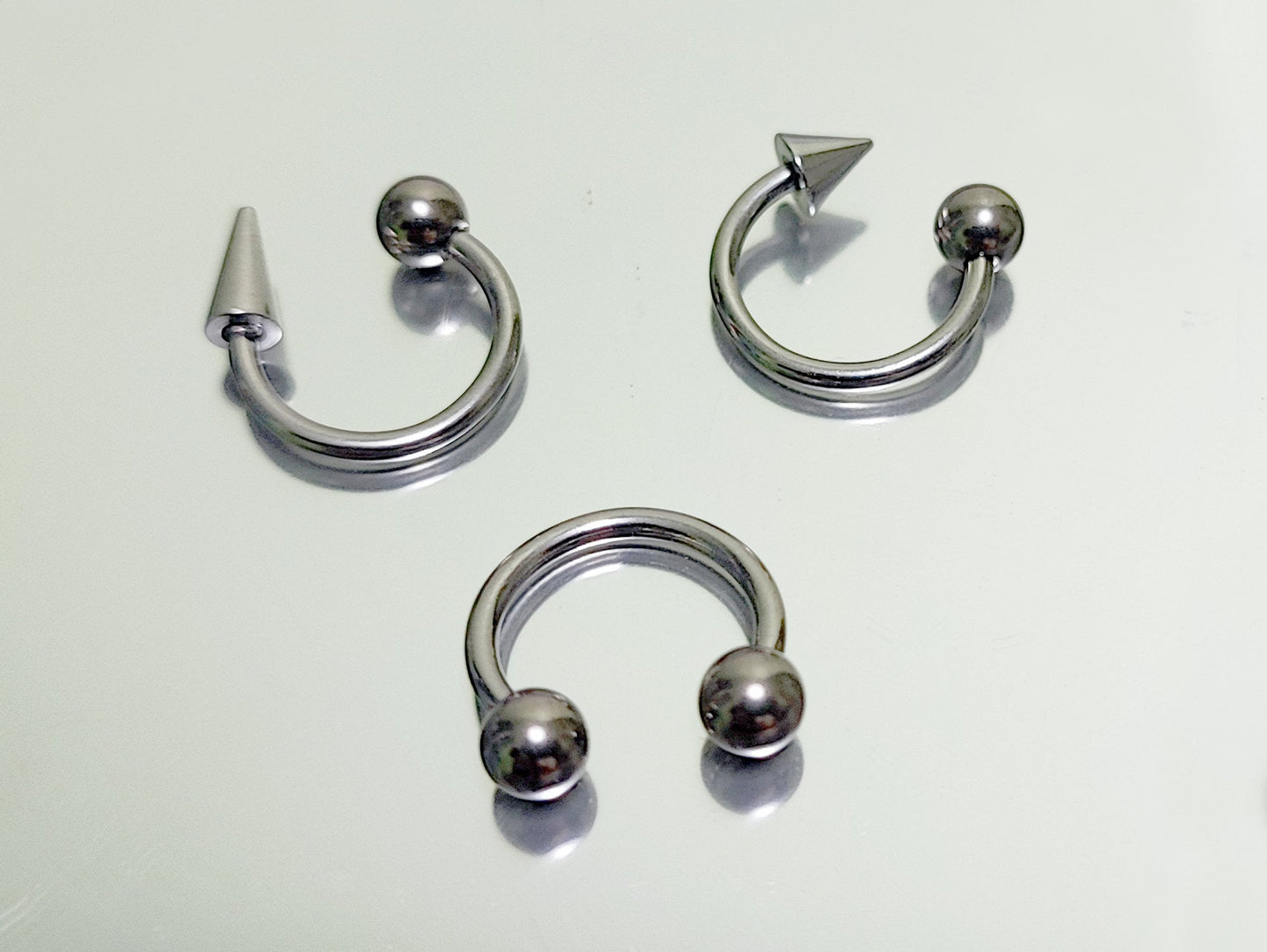 Titanium Spike Lip Ring, Lip Hugger BallConeSpike Septum Piercing, Helix Earring, Cartilage, Nose Piercing Ring - 18G 16G 14G
