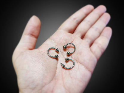 Titanium Spike Lip Ring, Lip Hugger BallConeSpike Septum Piercing, Helix Earring, Cartilage, Nose Piercing Ring - 18G 16G 14G