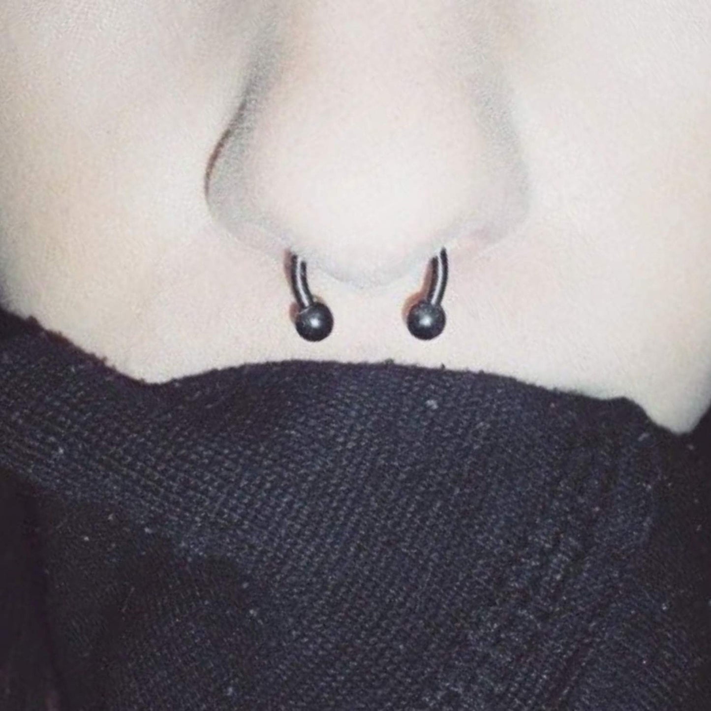 Black Horseshoe Septum Ring, Nose Ring - 2pcs Big Size Horseshoe piercing (CBB) - 10g to 00g size 12mm to 19mm - Internally Threading