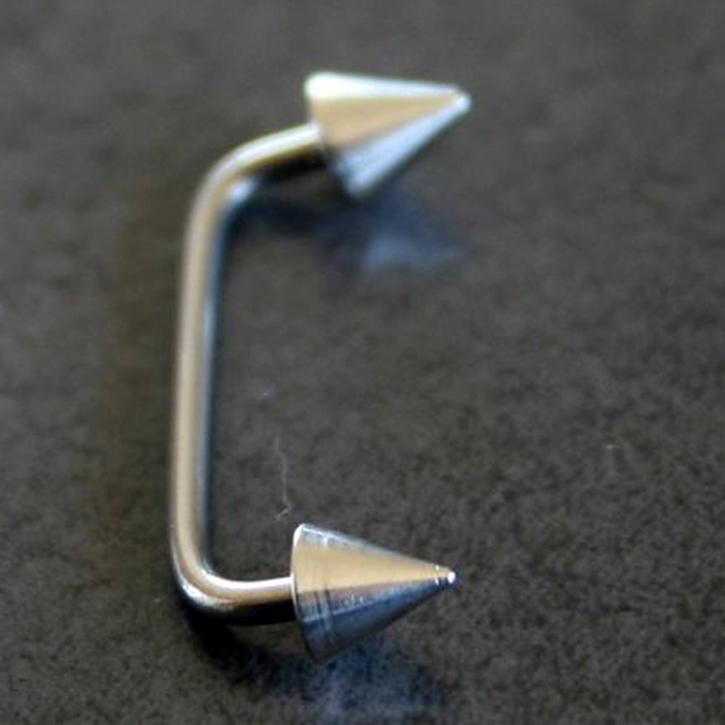 Titanium Spike Surface Piercing, Staple Barbell - Dermal Bar for Skin Piercing Body Modification and Body Jewellery