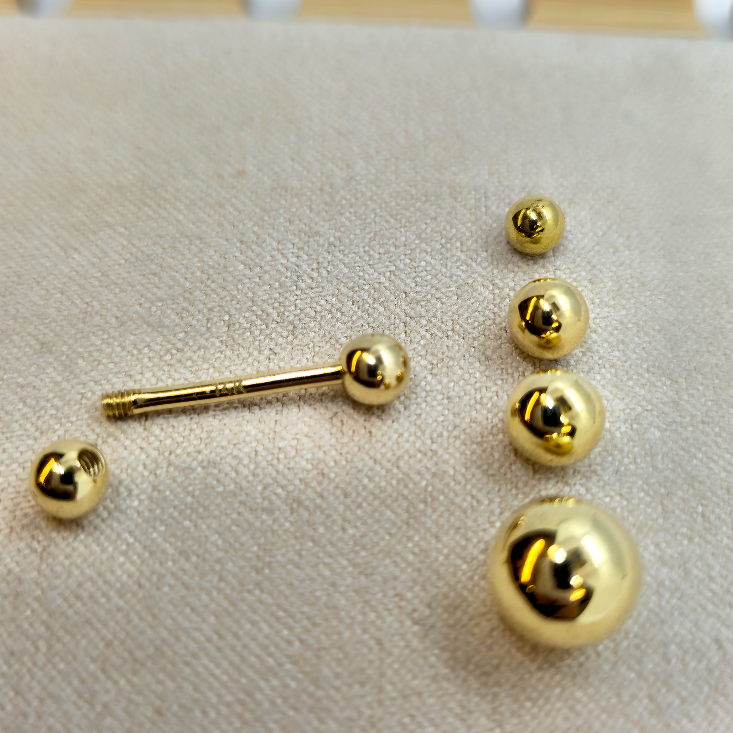 16G (1.2mm) | 14K Solid Gold Nipple Barbell Piercing Body Jewellery